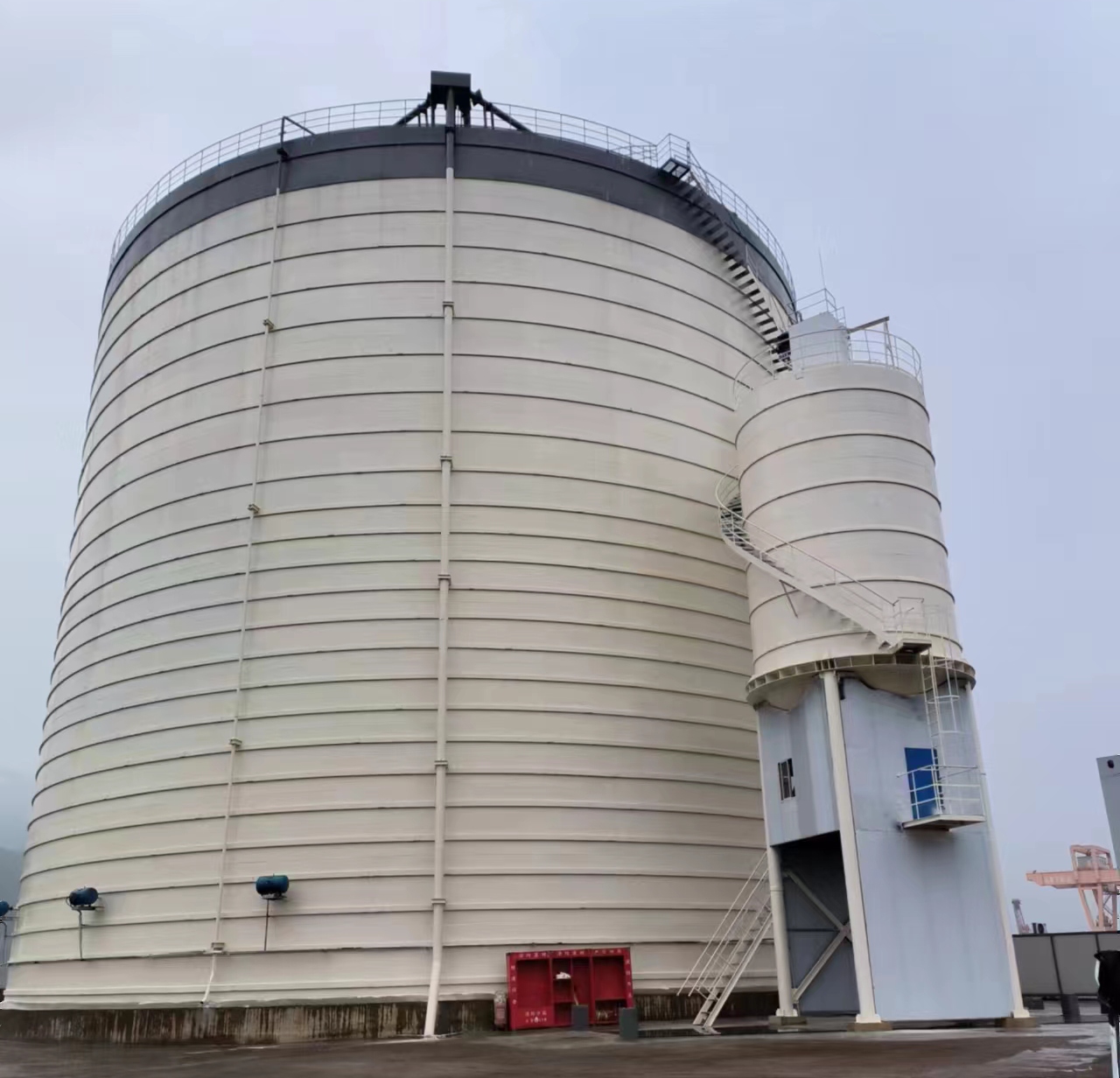 阿图什10万吨水泥钢板库